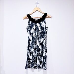 NEW WOMEN DESIGN Black and white floral tunic